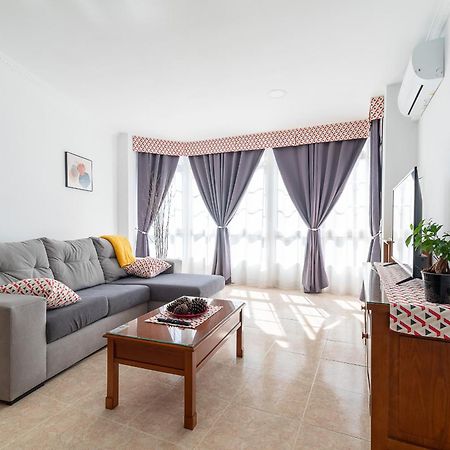 Apartamento Espacioso Cerca De La Playa Con Aire Acondicionado Lägenhet Moaña Exteriör bild